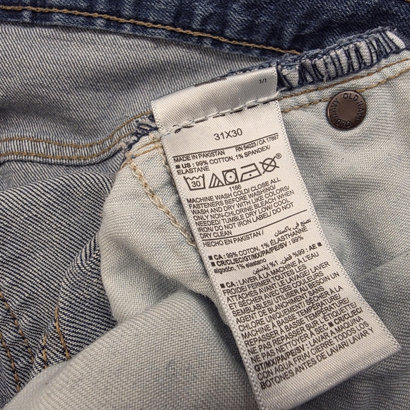 old navy - men's jeans - 31x30 - Picture 4 of 4
